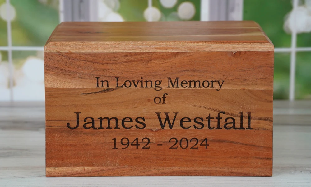 Acacia Hardwood Memorial Urn - Image 3